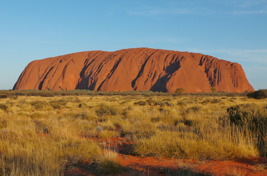 Inside Uluru, een hike rond de beroemdste rots van Australië - ECKTIV