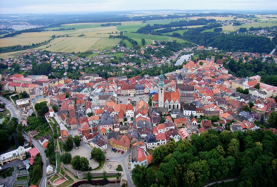 Tabor_CZ_aerial_old_town_from_north_B1Rudolf Kukačka